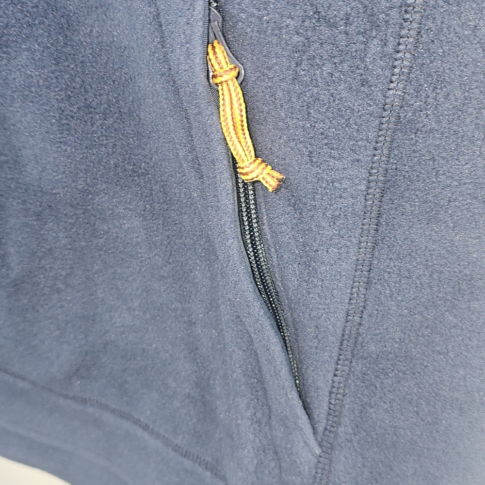 L.L. Bean Classic Fleece Blue Vest Size XL Tall - Picture 9 of 11